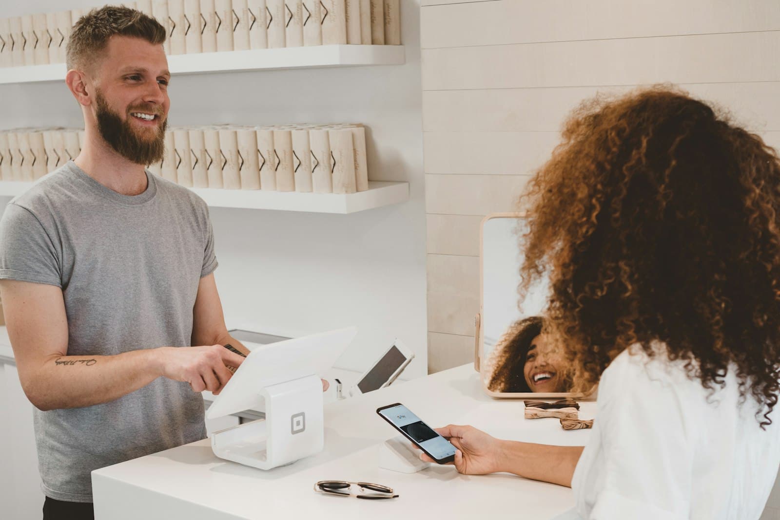 Multi-Currency E-Commerce Store — E-Commerce project cover